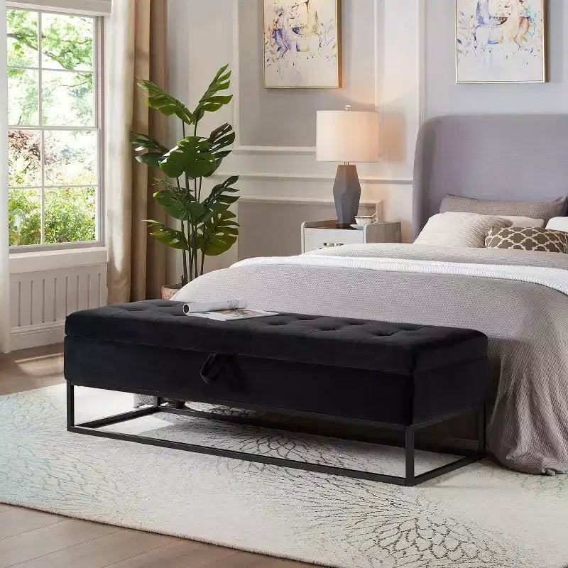 Banc ottoman de rangement en velours Okak 58.6 avec base en métal, capitonné et repose-pieds, banc de lit pour entrée et chambre à coucher.