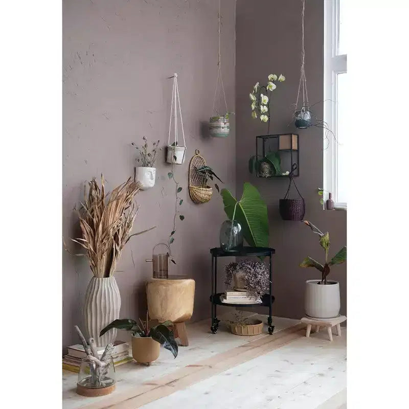 Étagère murale en métal Storied Home avec boîte en bois, noire