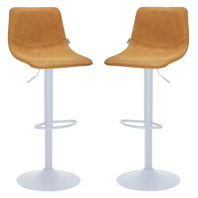 Tabourets de bar LeisureMod Tilbury avec base en fer blanc, tabourets de comptoir réglables en hauteur avec siège en cuir, fonction pivotante et repose-pieds, lot de 2