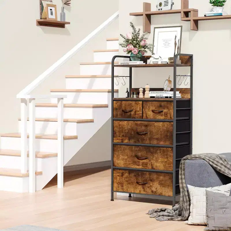 Commode à 5 tiroirs en tissu avec plateau en bois - Organiseur de rangement robuste à cadre métallique pour chambre, couloir, entrée