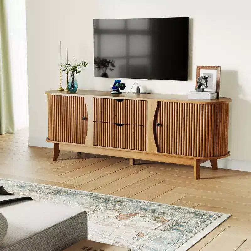 Meuble TV moderne du milieu du siècle de 63 po avec prise de courant - Meuble de divertissement en noyer avec 2 tiroirs et étagères réglables